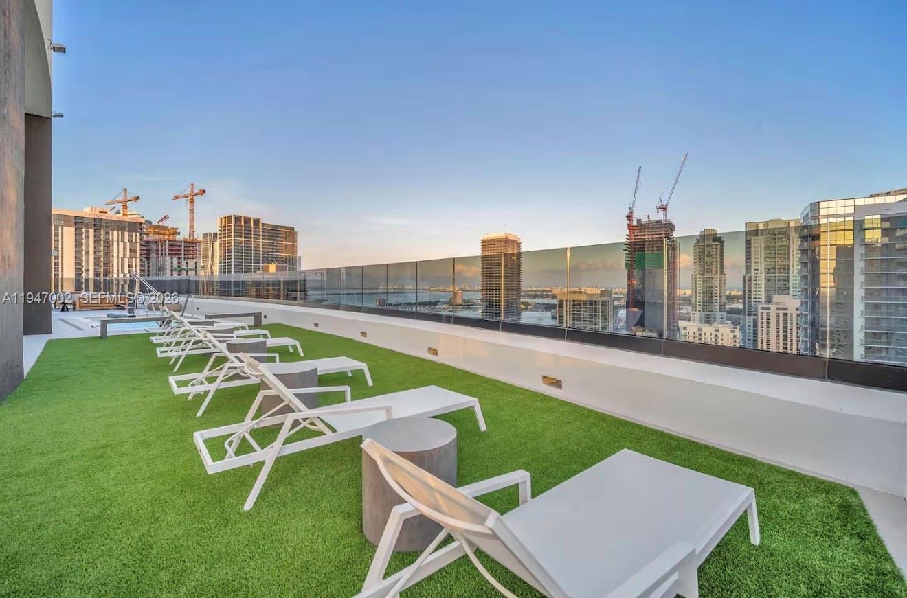 225 N Miami Ave #1102 Miami, FL 33128