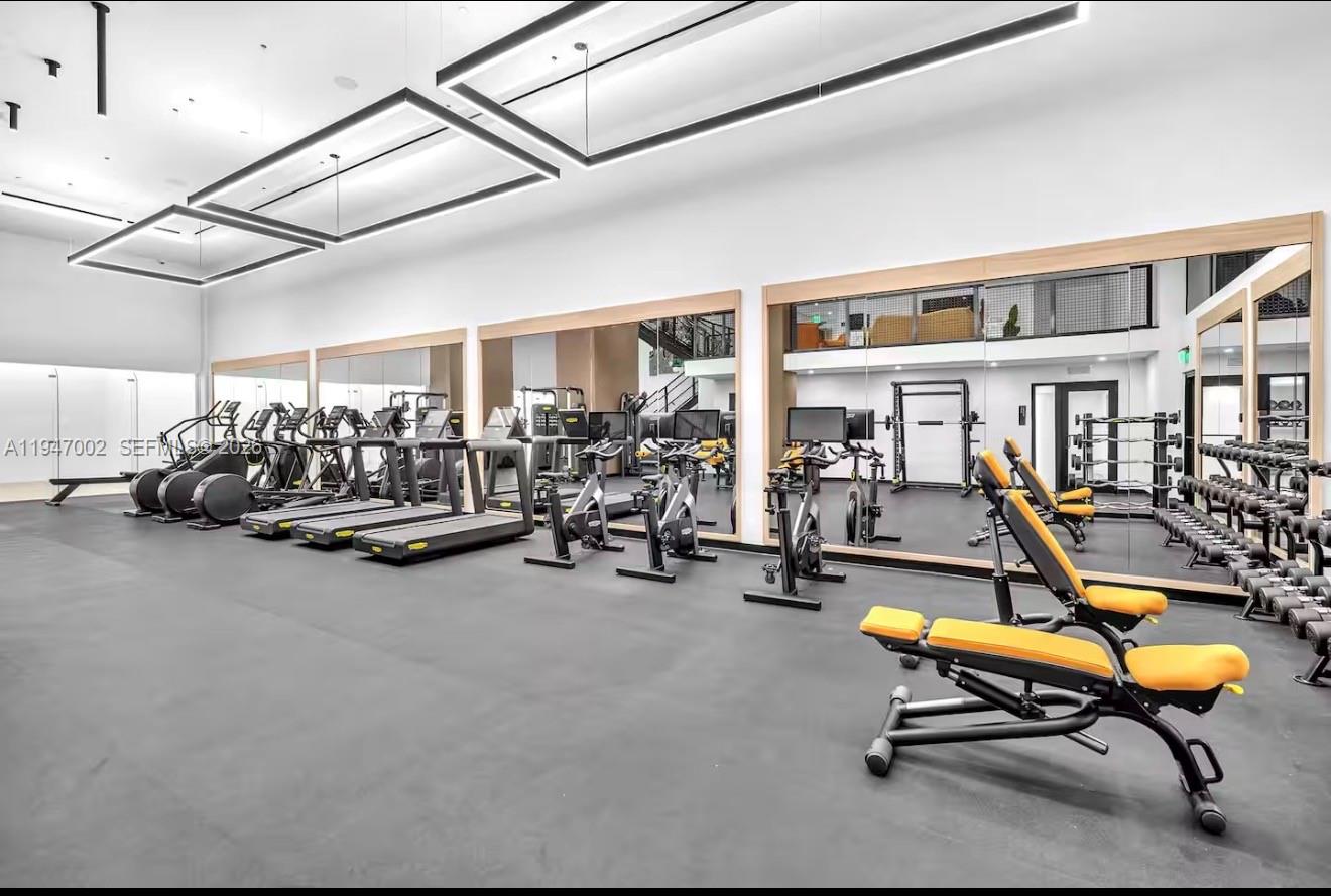 225 N Miami Ave #1102 Miami, FL 33128