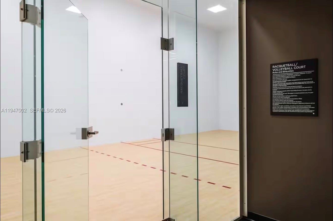 225 N Miami Ave #1102 Miami, FL 33128