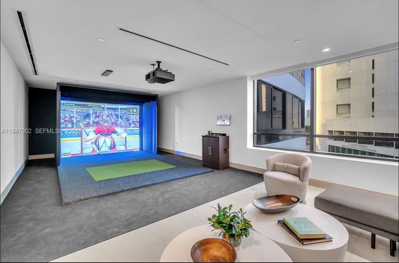 225 N Miami Ave #1102 Miami, FL 33128