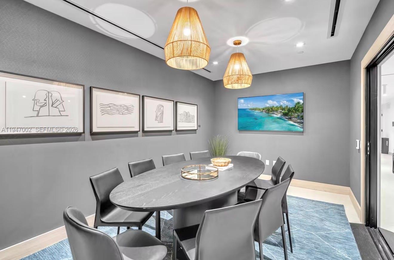 225 N Miami Ave #1102 Miami, FL 33128