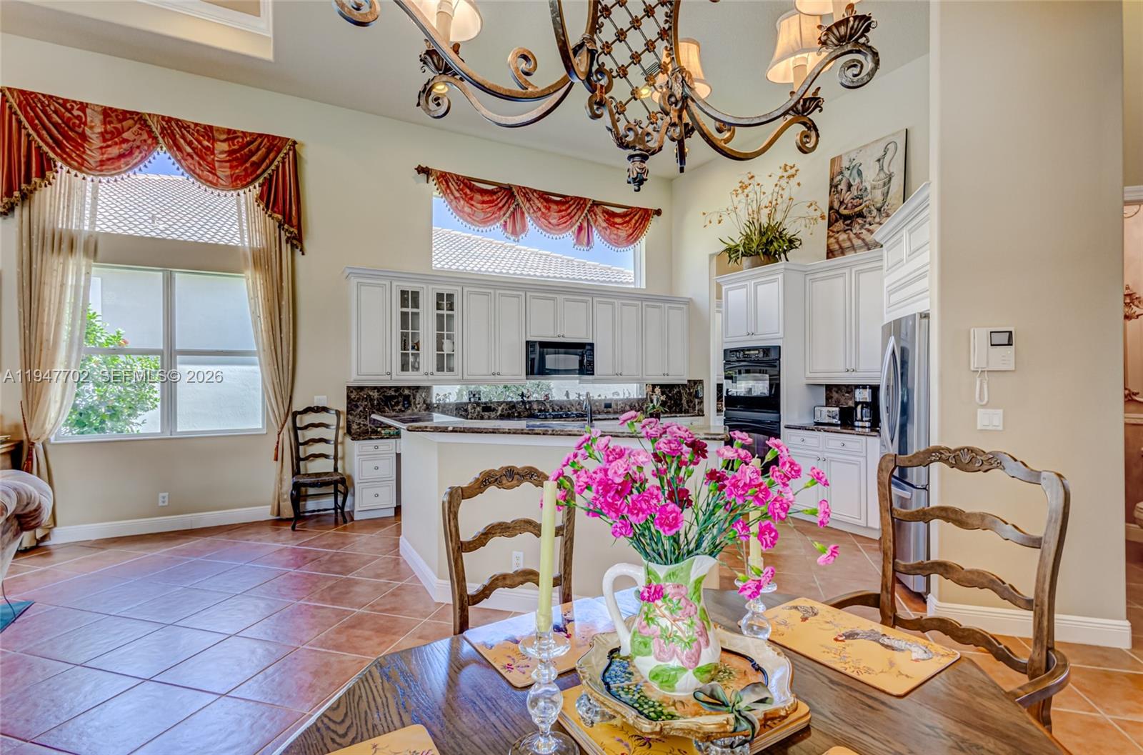 522 Les Jardin Dr Palm Beach Gardens, FL 33410