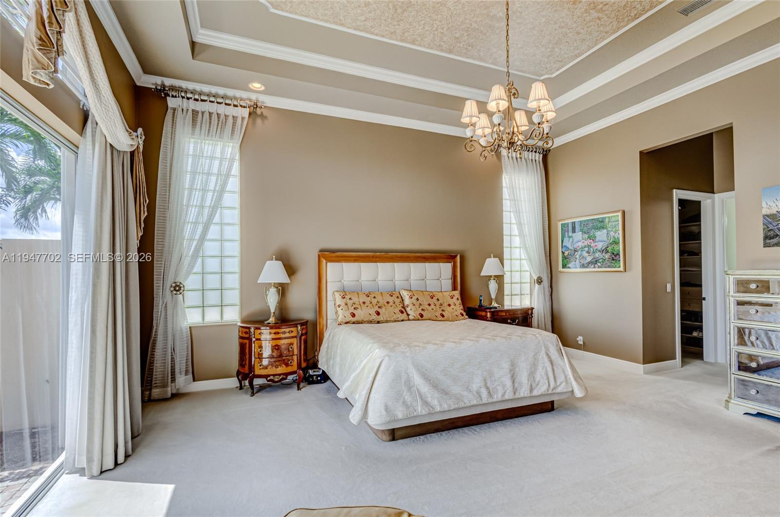 522 Les Jardin Dr Palm Beach Gardens, FL 33410