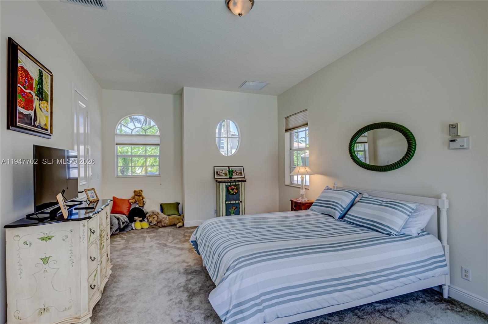 522 Les Jardin Dr Palm Beach Gardens, FL 33410