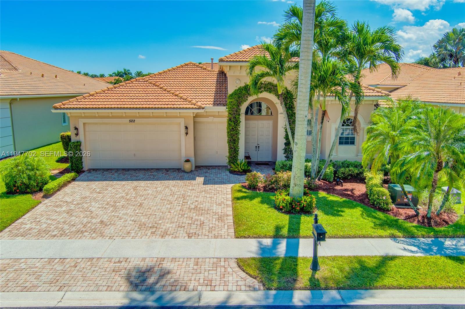 522 Les Jardin Dr Palm Beach Gardens, FL 33410