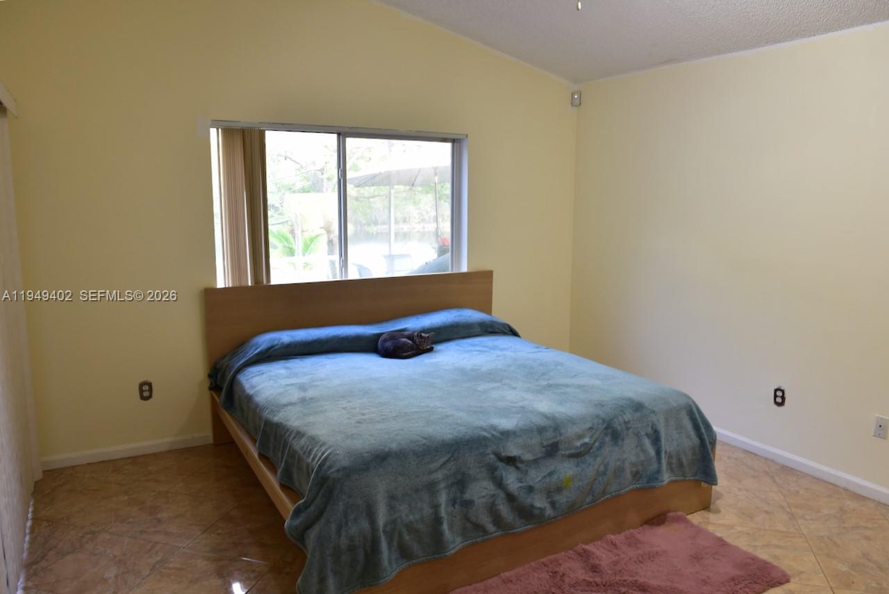 131 SW 178th Way Pembroke Pines, FL 33029