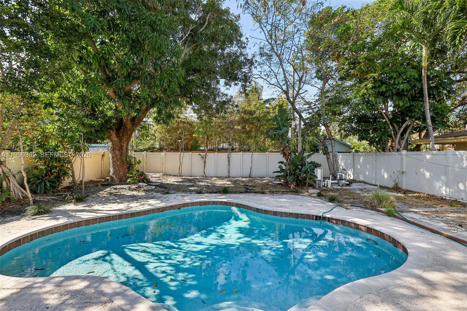 311 S Federal Hwy Lake Worth, FL 33460