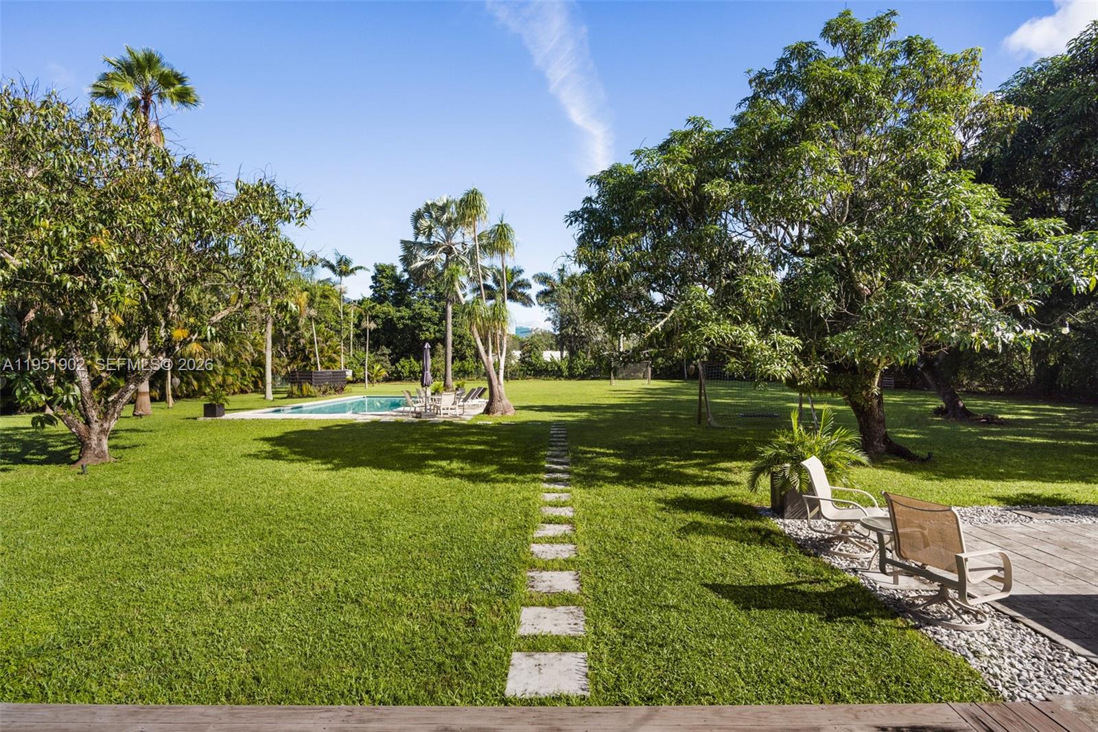 7325 SW 102nd St Pinecrest, FL 33156