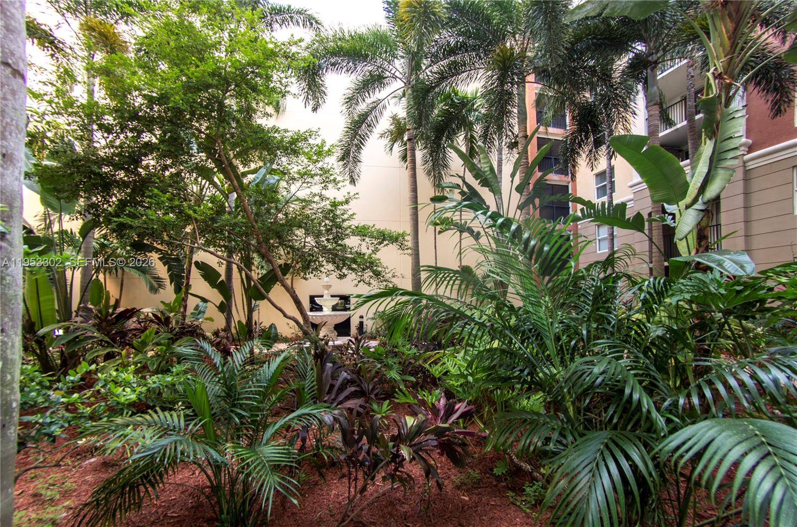 image Porto Bellagio Condo15