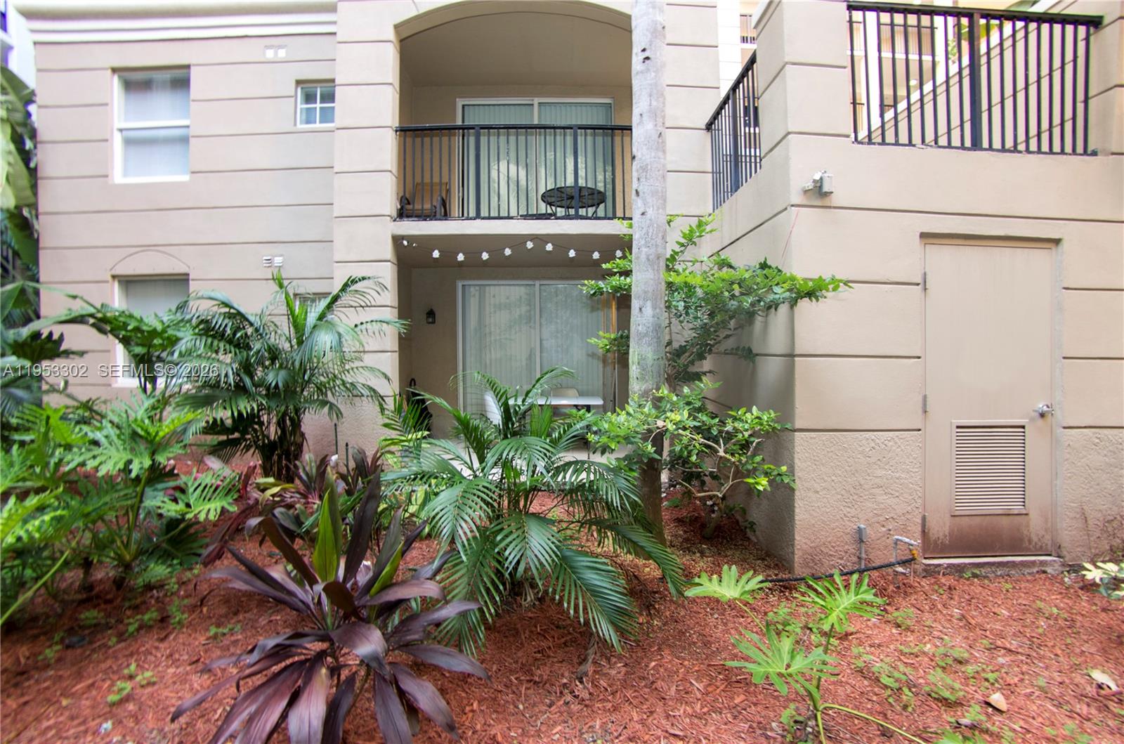 image Porto Bellagio Condo16