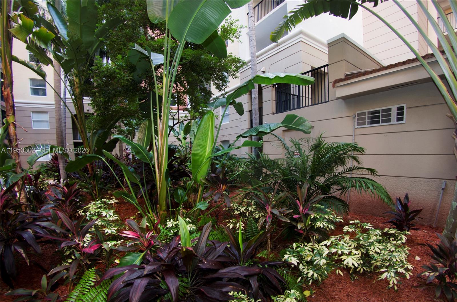 image Porto Bellagio Condo17