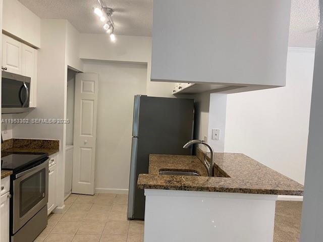 image Porto Bellagio Condo2