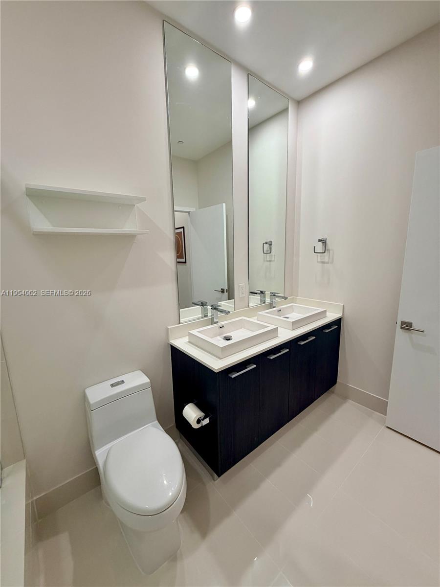 image Brickell Heights East21