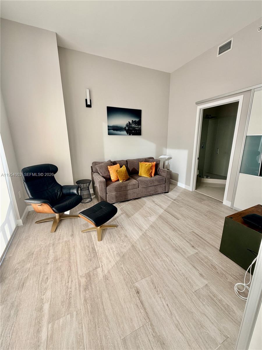 image Brickell Heights East34