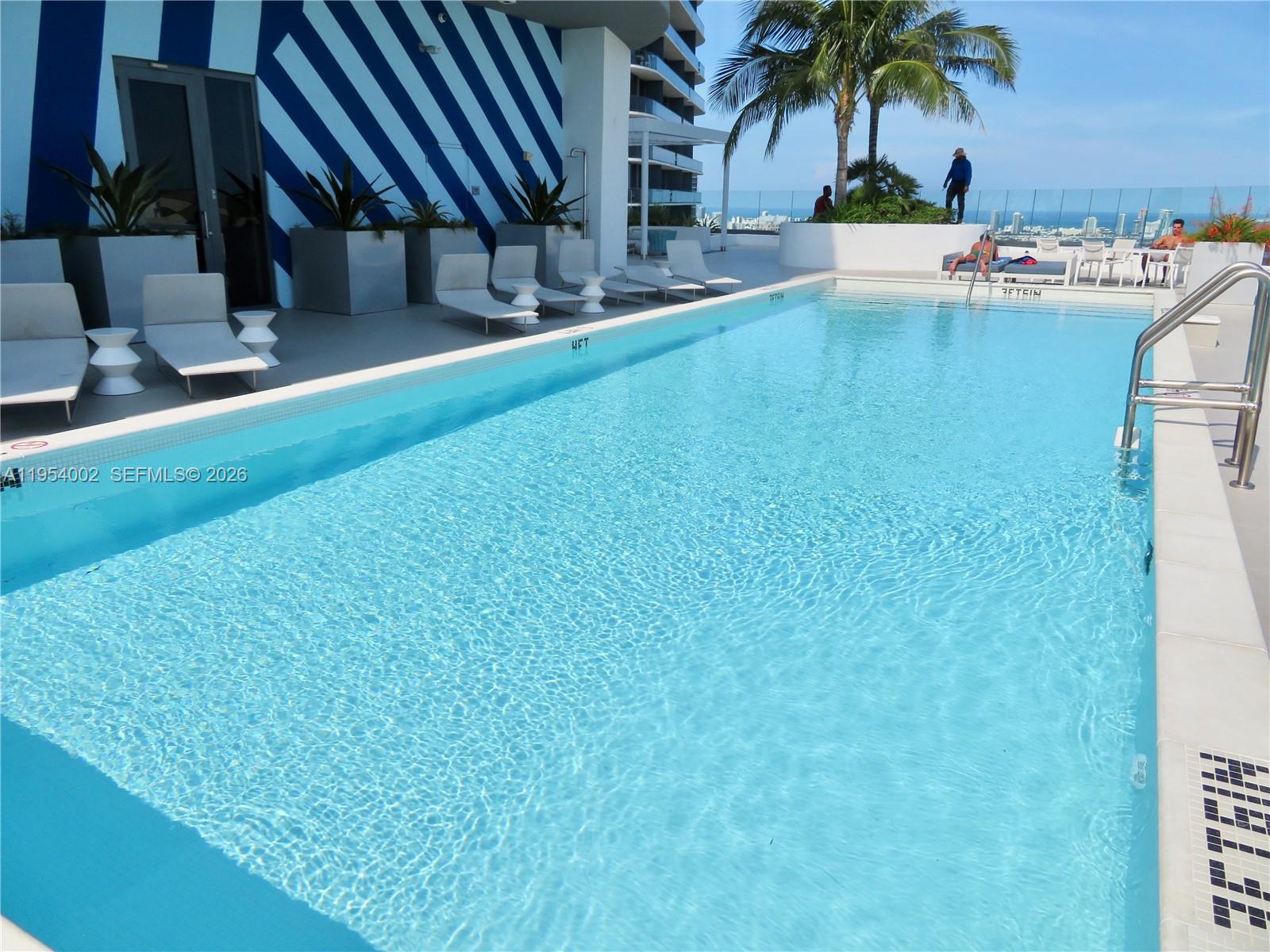 image Brickell Heights East54