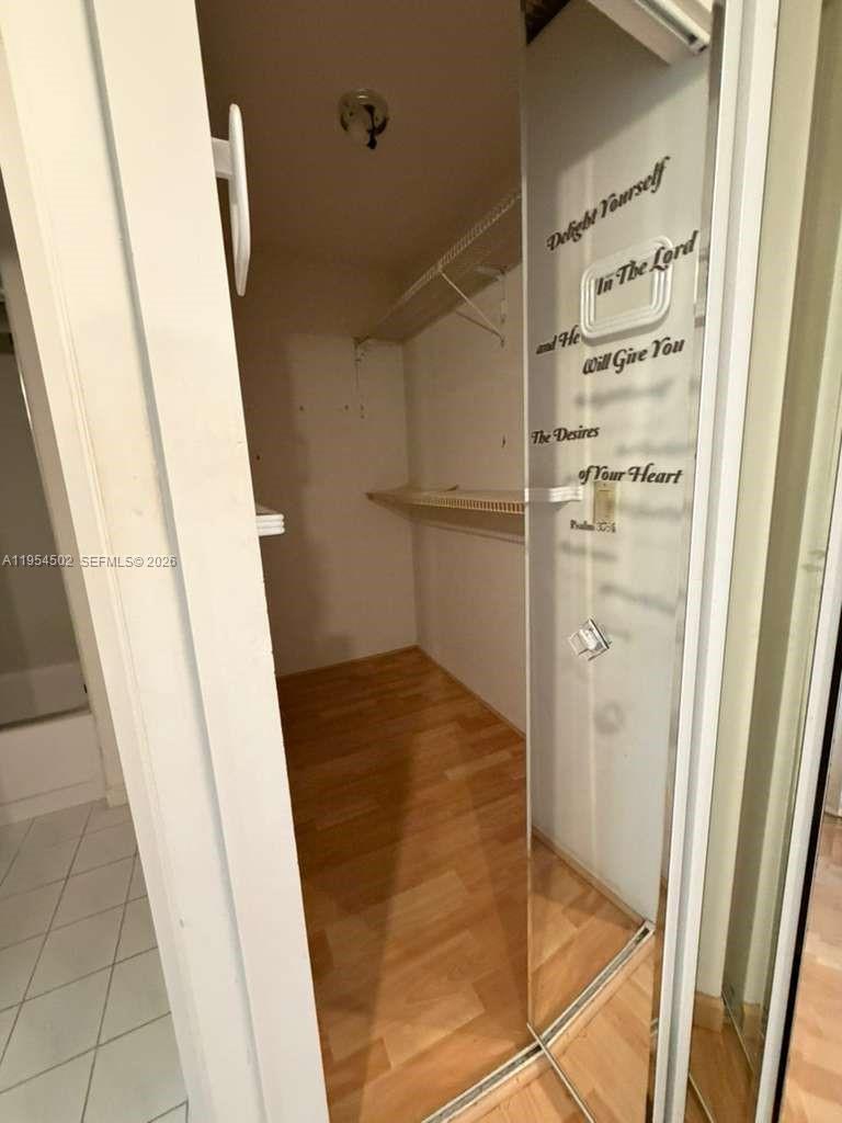 20379 W Country Clb Dr #1433 Aventura, FL 33180