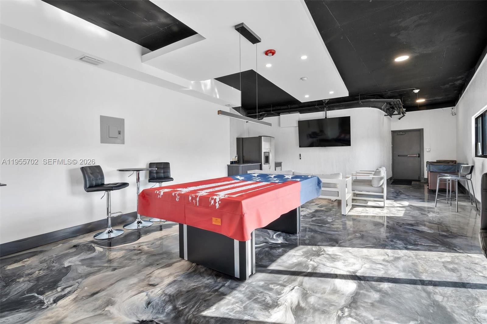 4000 NE 168th St #110A North Miami Beach, FL 33160