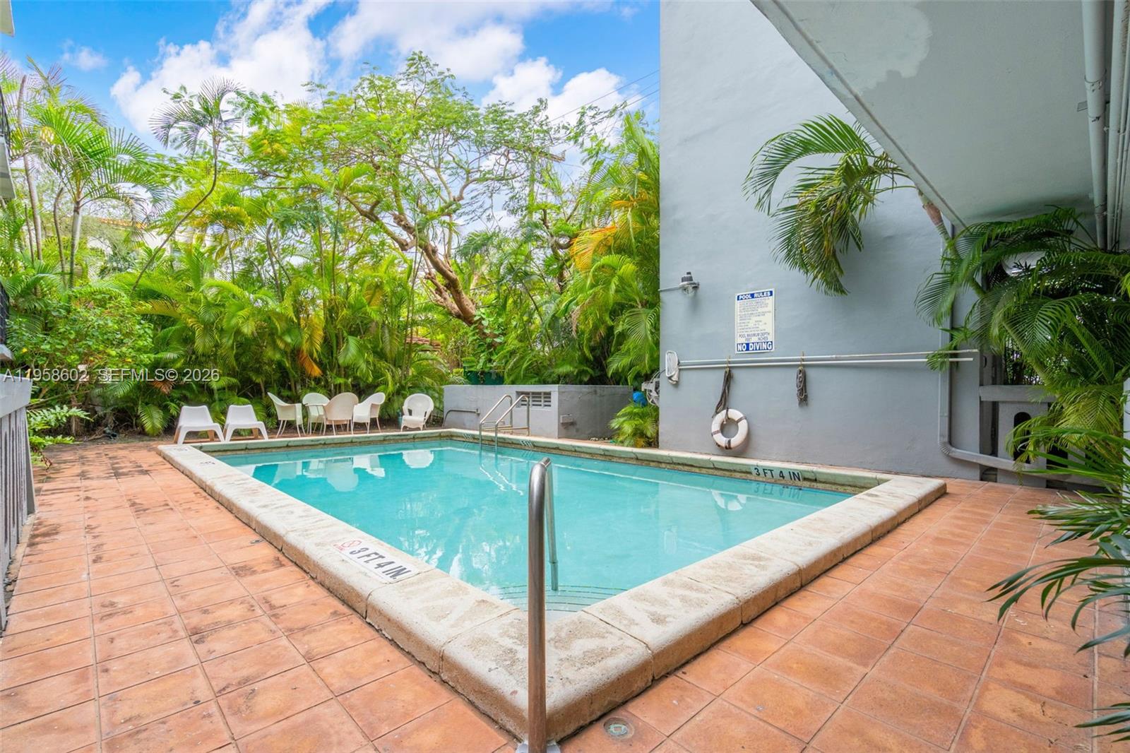 820 Salzedo St #403 Coral Gables, FL 33134