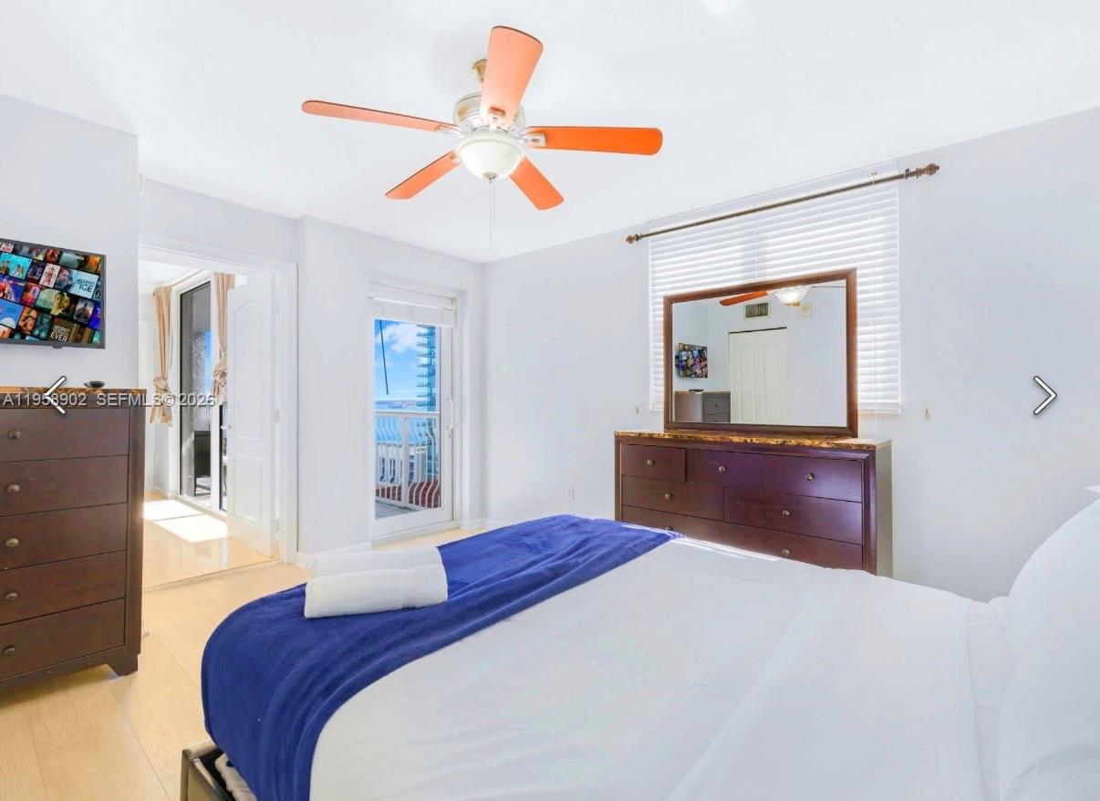 image The Club at Brickell Bay12