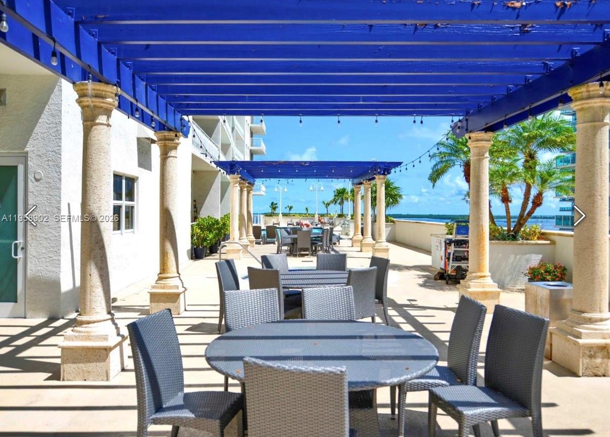 image The Club at Brickell Bay23