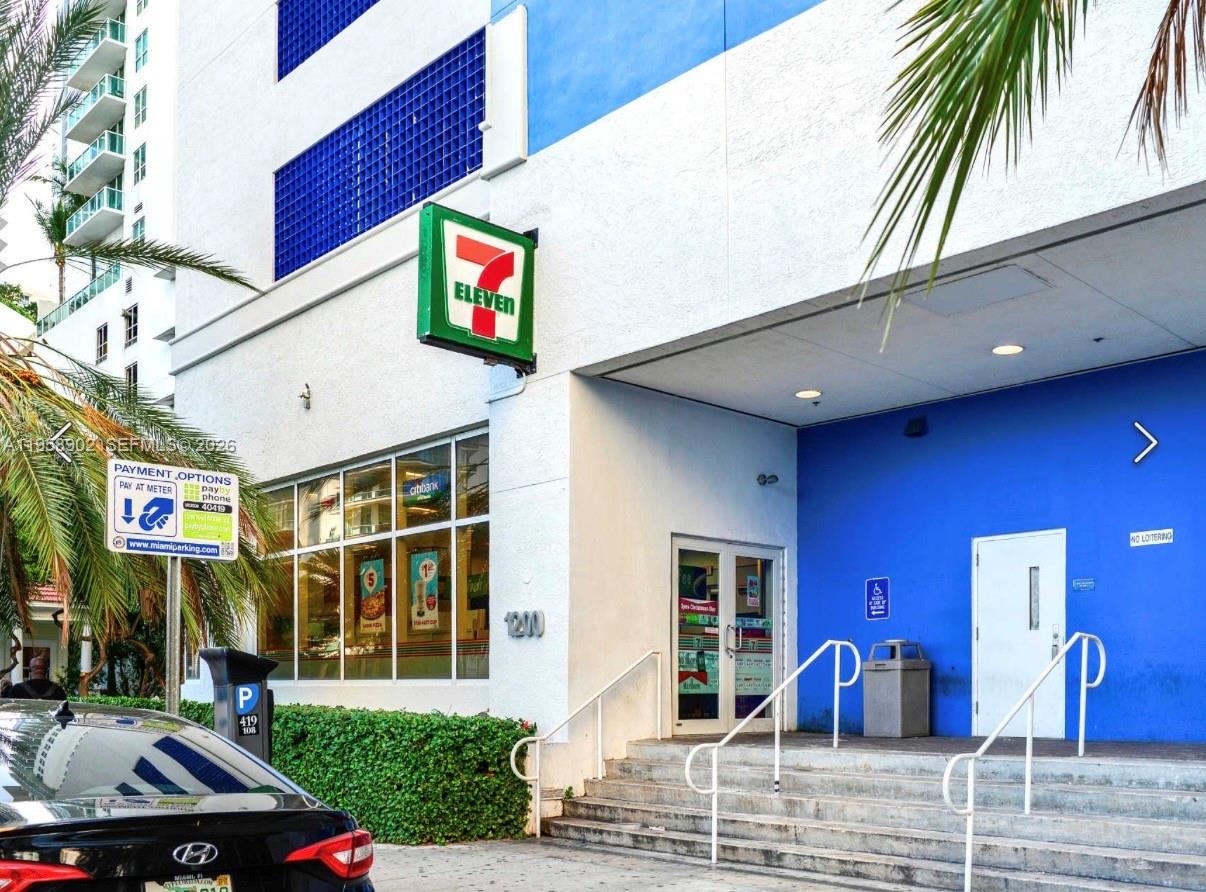 image The Club at Brickell Bay27