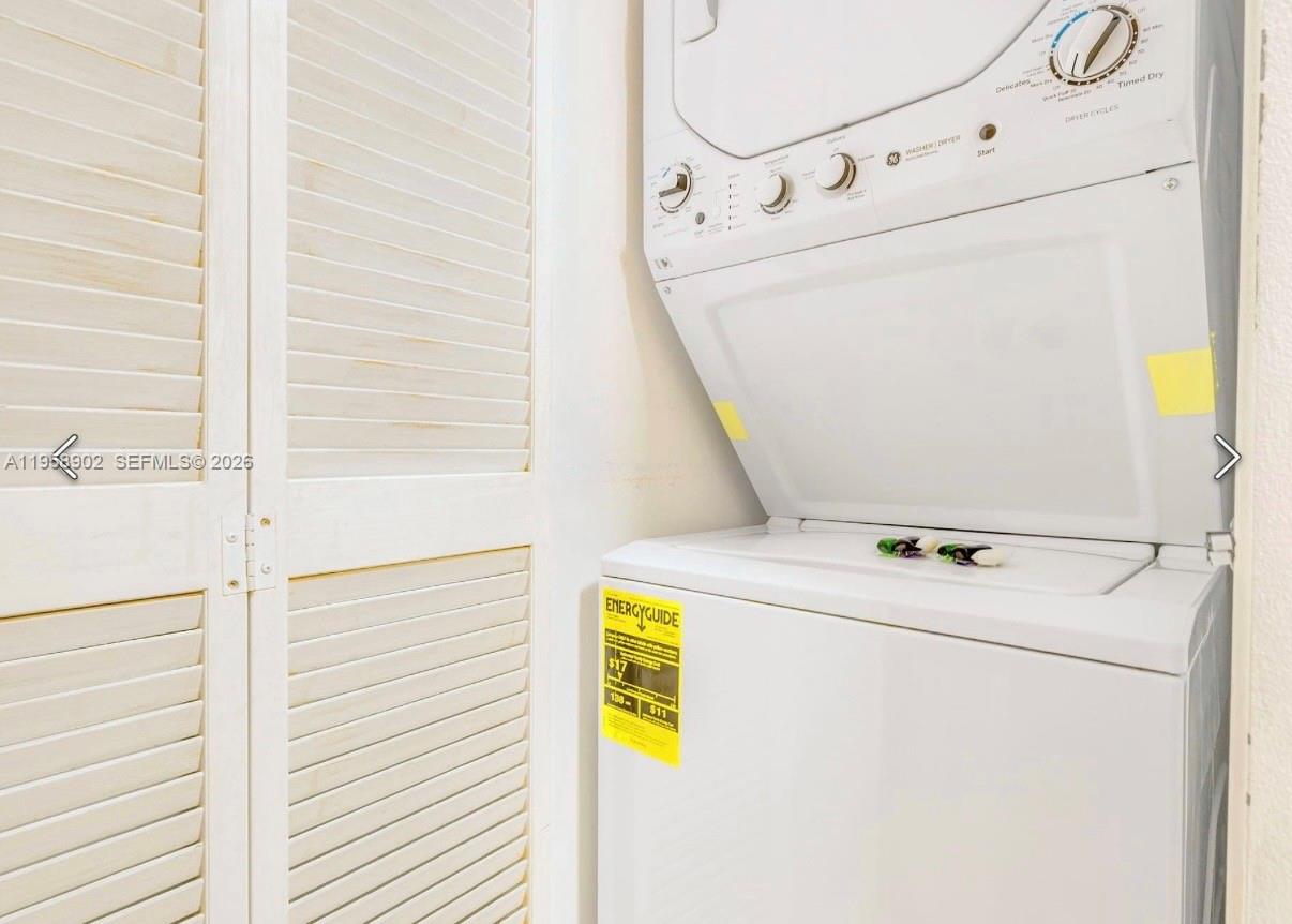 image The Club at Brickell Bay32