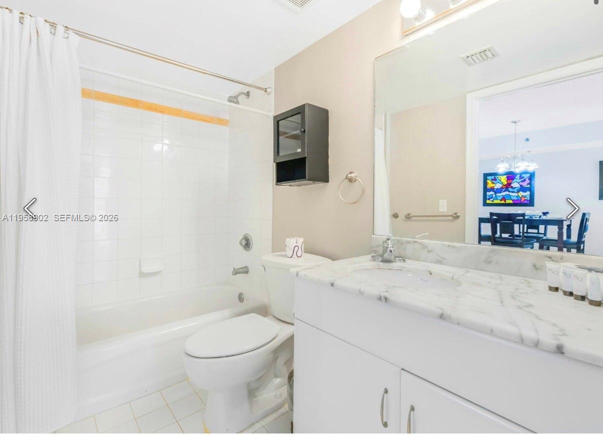 image The Club at Brickell Bay34