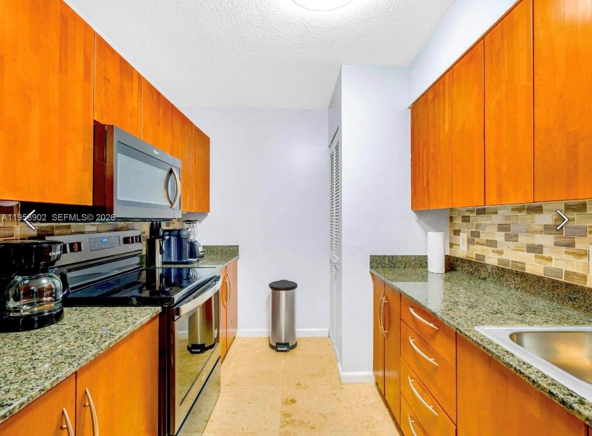 image The Club at Brickell Bay5