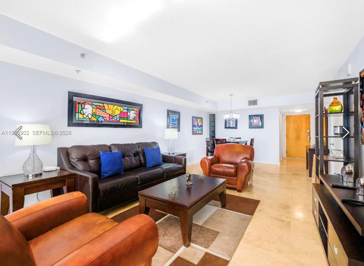 image The Club at Brickell Bay7