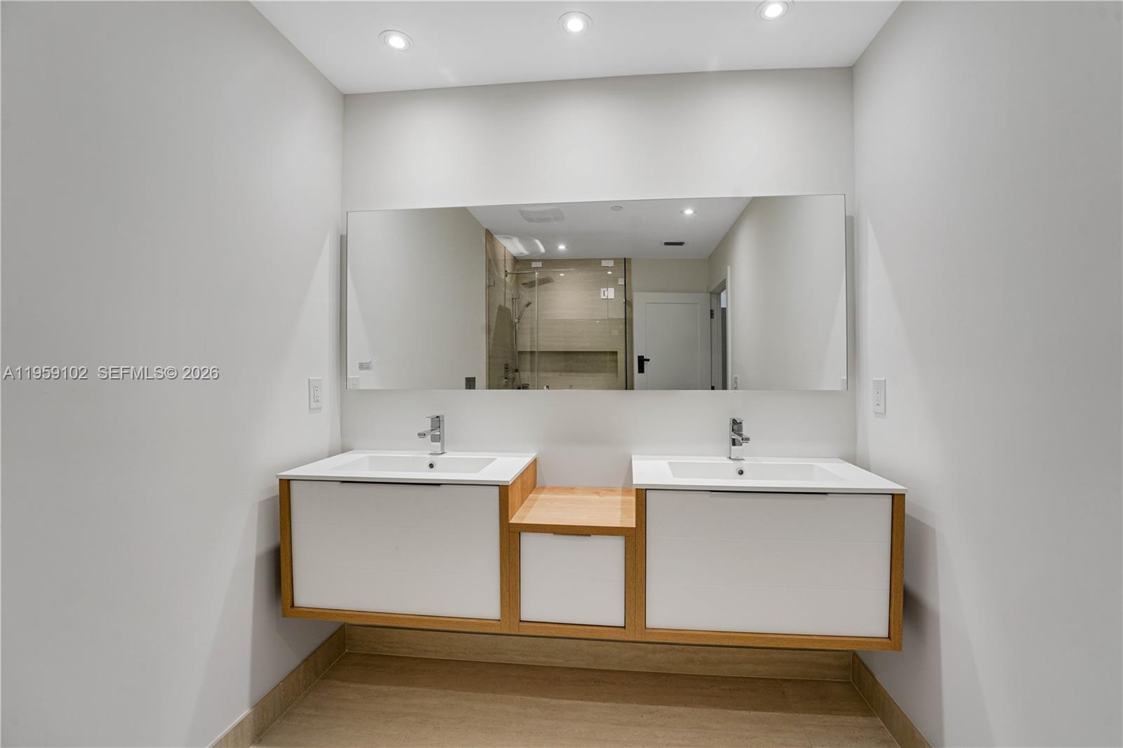 151 Crandon Blvd #136 Key Biscayne, FL 33149