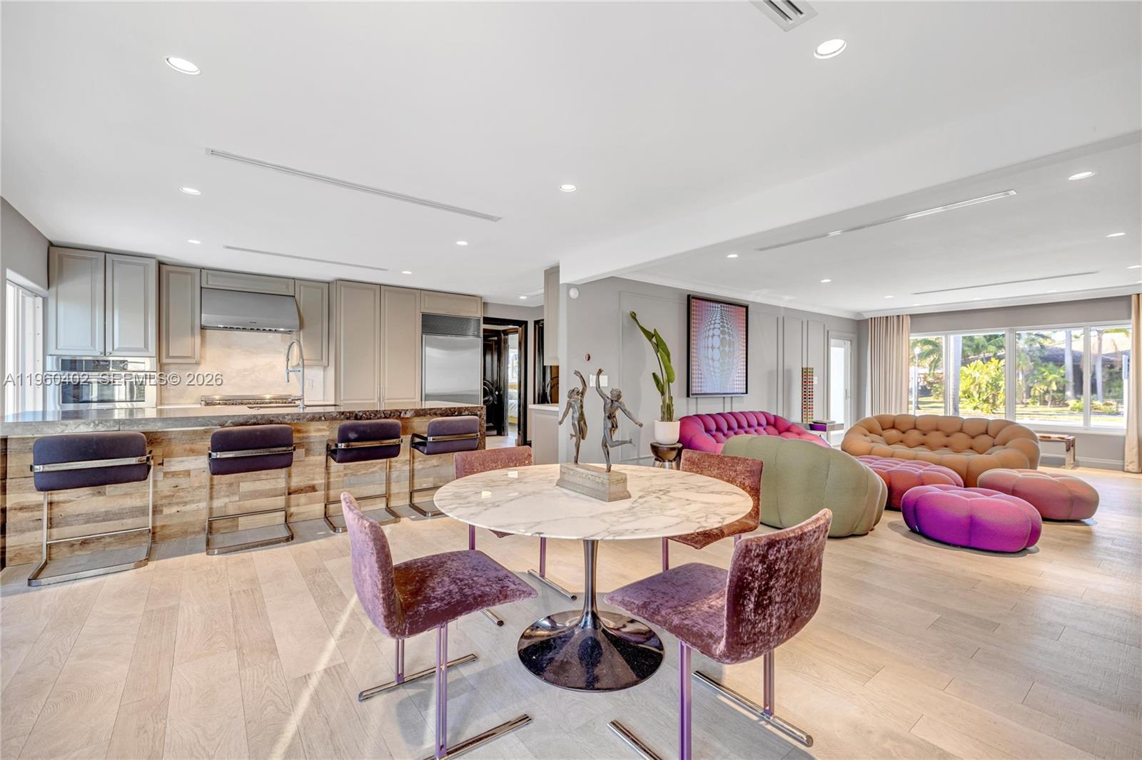 750 Harrison St Hollywood, FL 33019