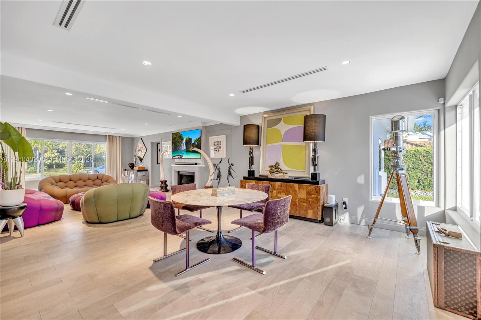 750 Harrison St Hollywood, FL 33019