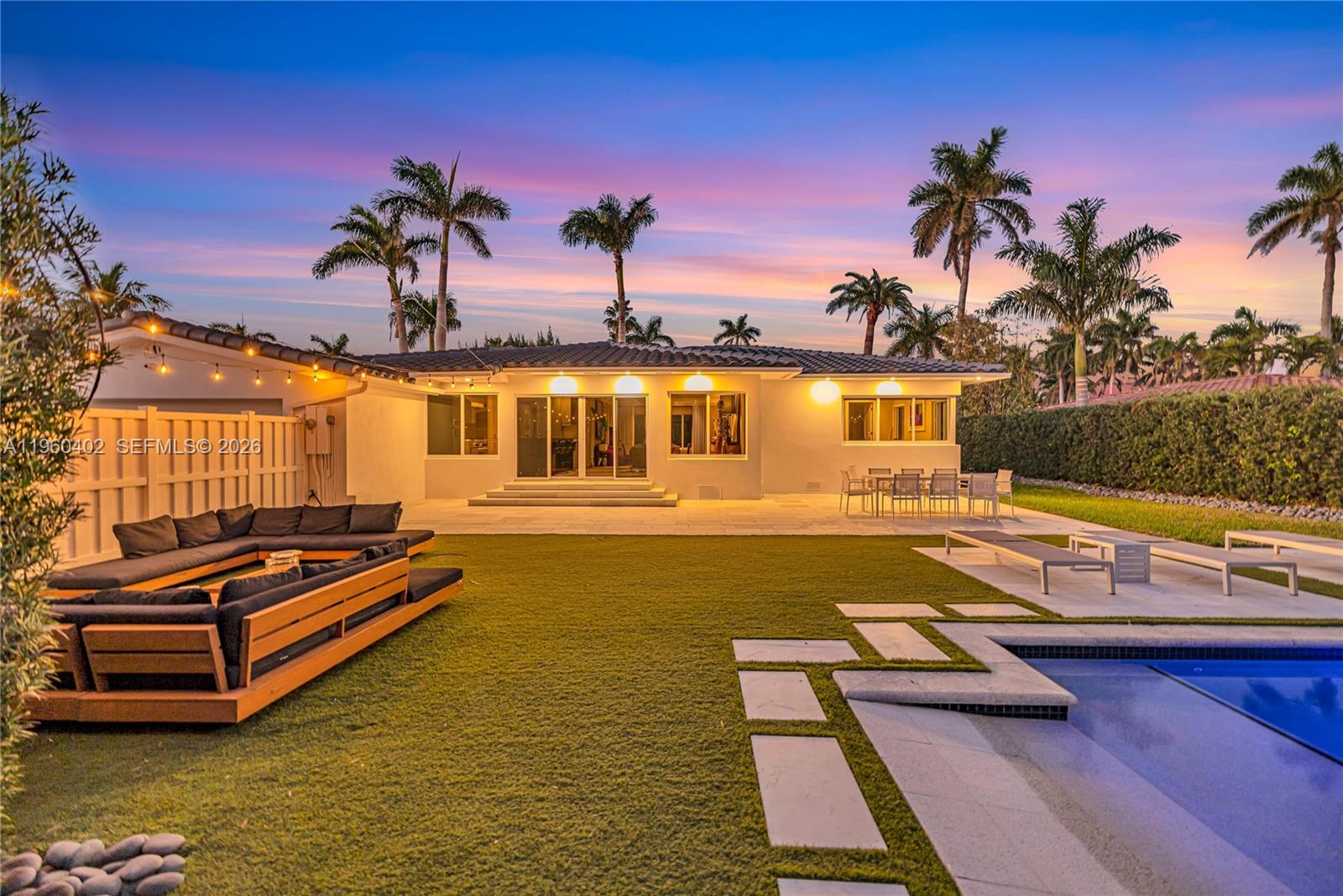 750 Harrison St Hollywood, FL 33019