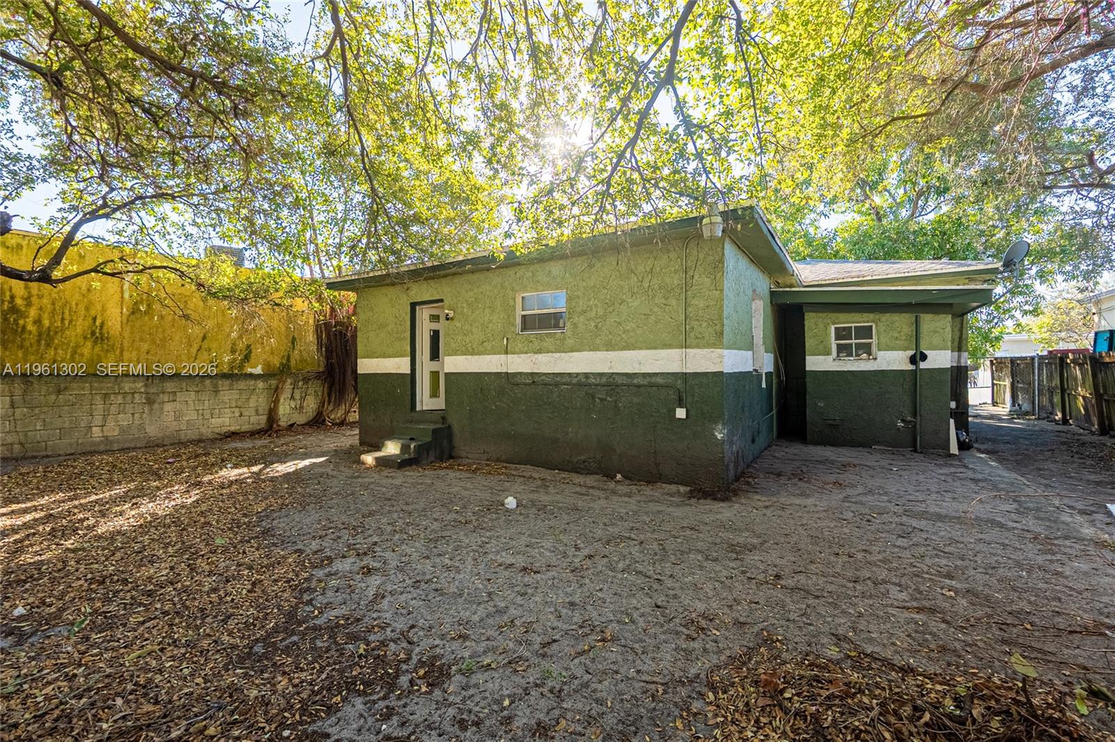 4719 NW 32nd Ave Miami, FL 33142