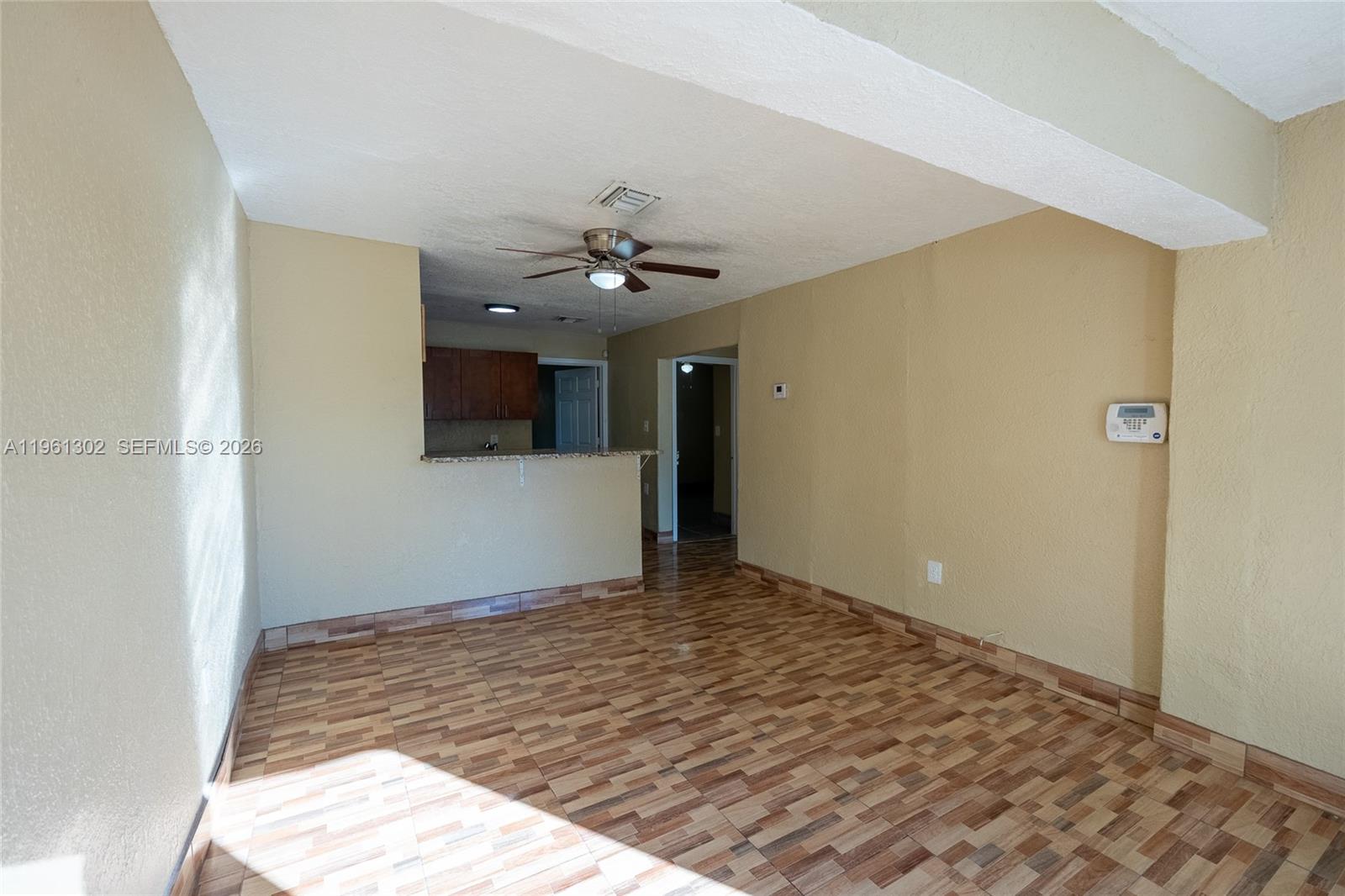 4719 NW 32nd Ave Miami, FL 33142