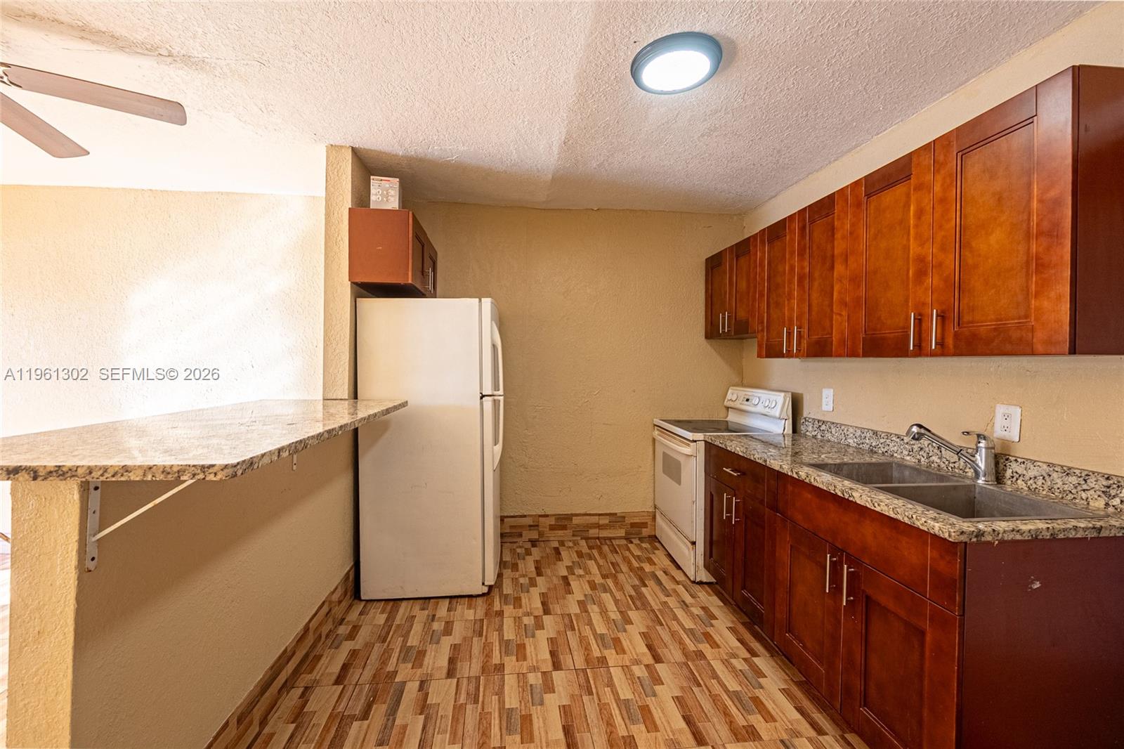 4719 NW 32nd Ave Miami, FL 33142