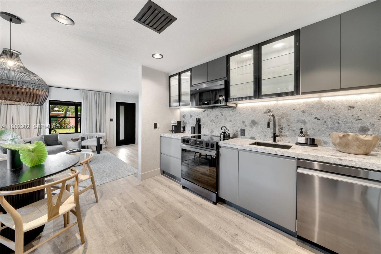 3301 Frow Ave Coconut Grove, FL 33133