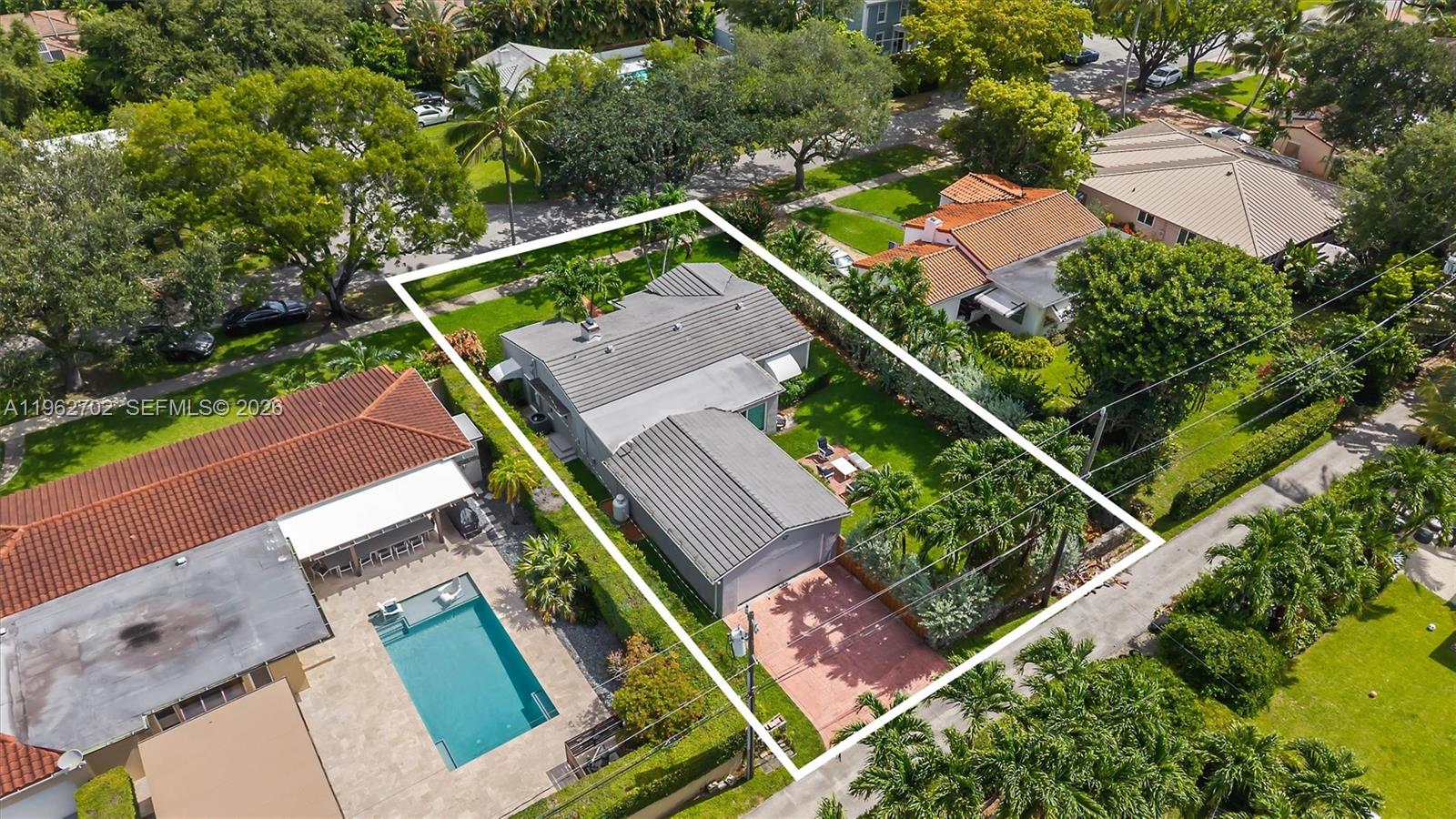 318 NE 105th St Miami Shores, FL 33138