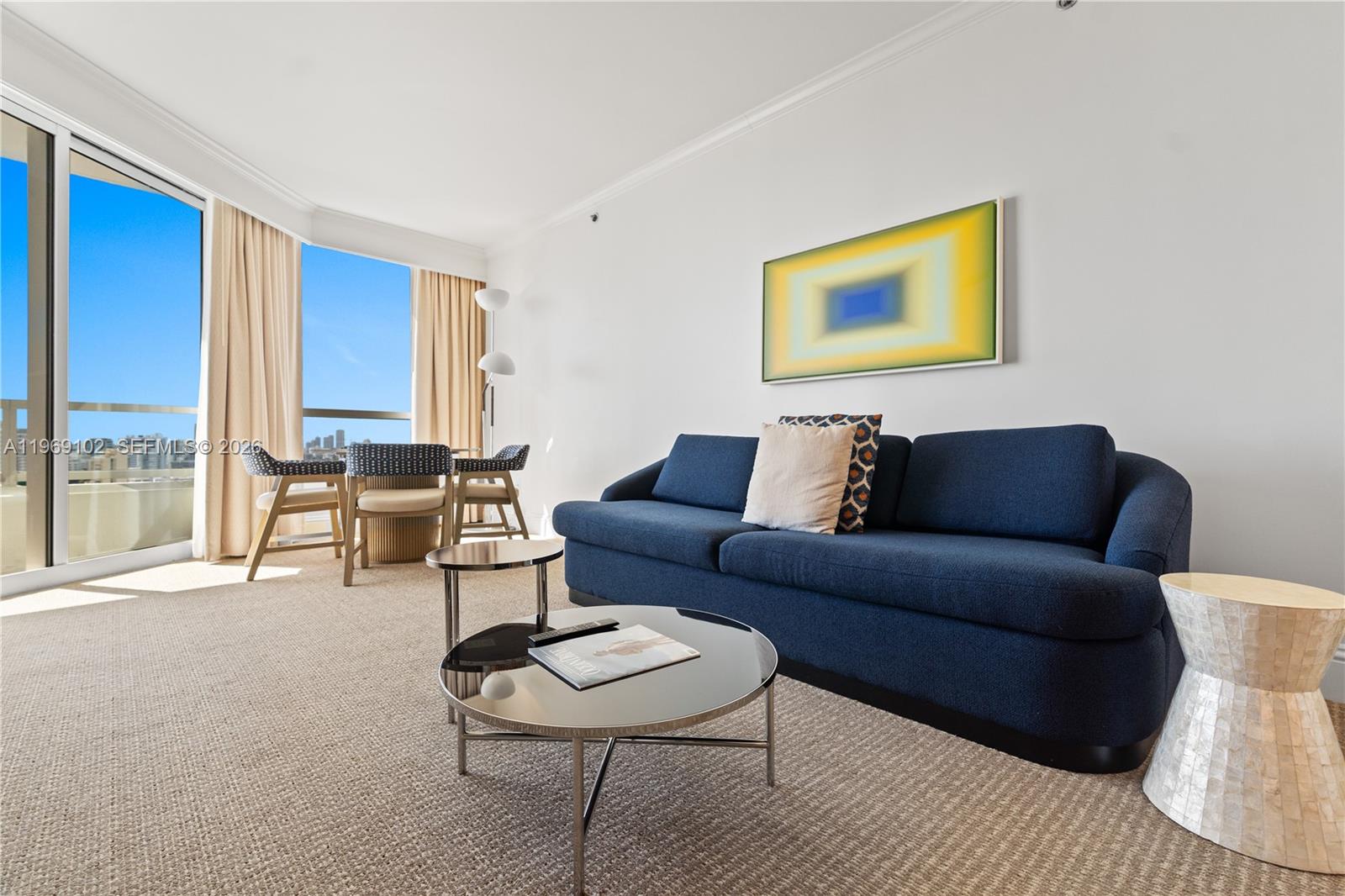 4401 Collins Ave #1706 Miami Beach, FL 33140