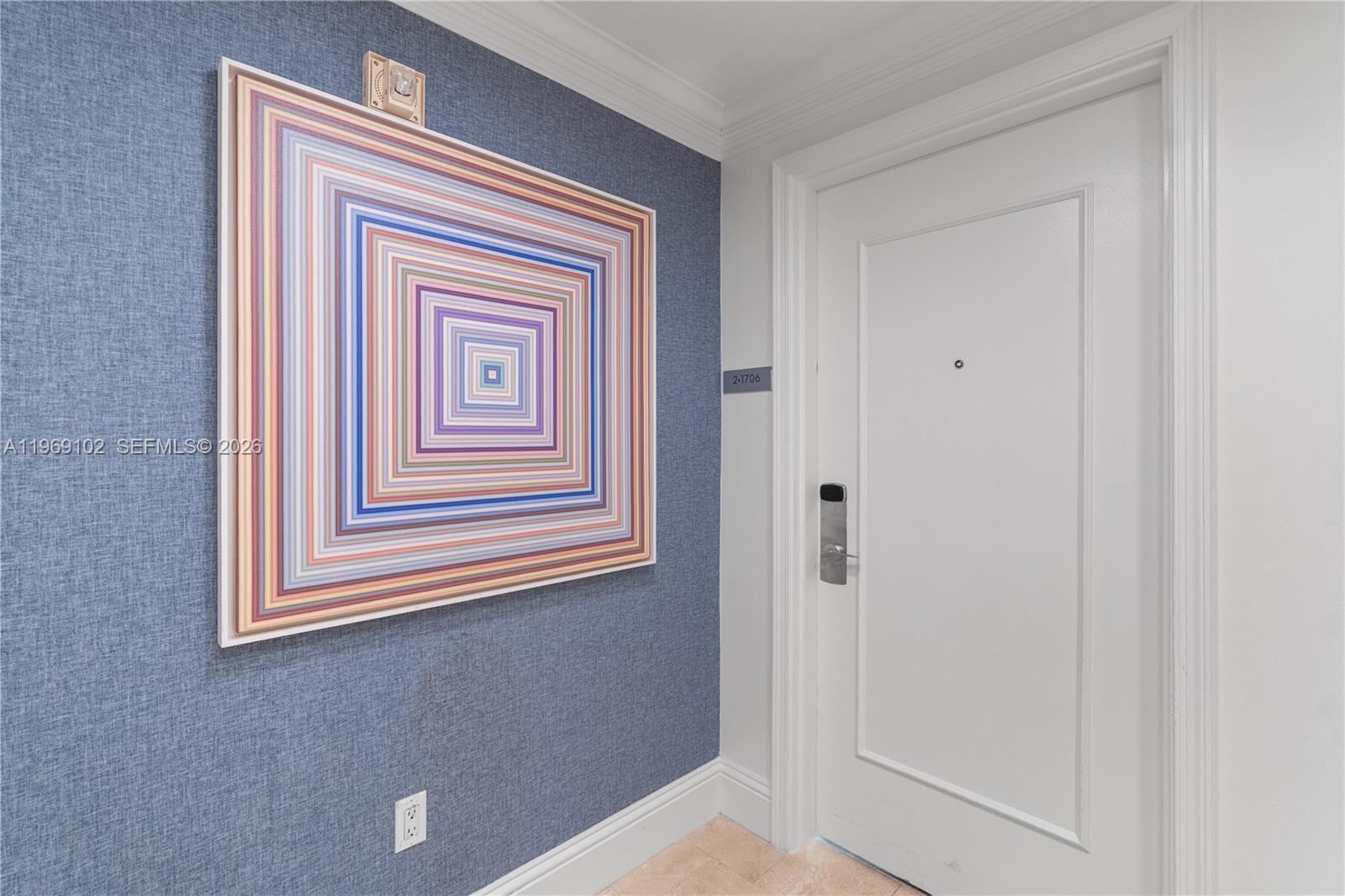 4401 Collins Ave #1706 Miami Beach, FL 33140