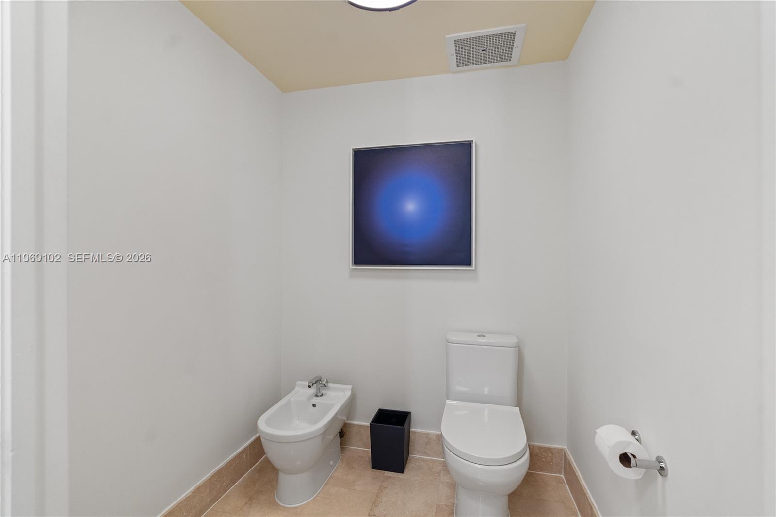 4401 Collins Ave #1706 Miami Beach, FL 33140