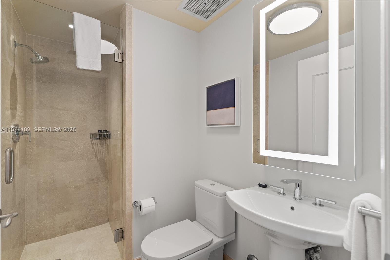 4401 Collins Ave #1706 Miami Beach, FL 33140