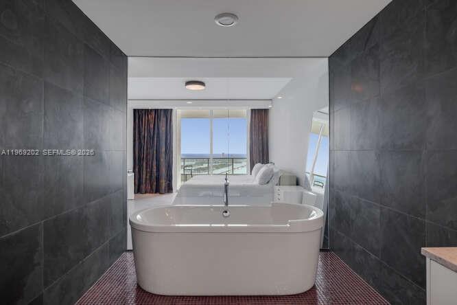 image 900 Biscayne Bay31