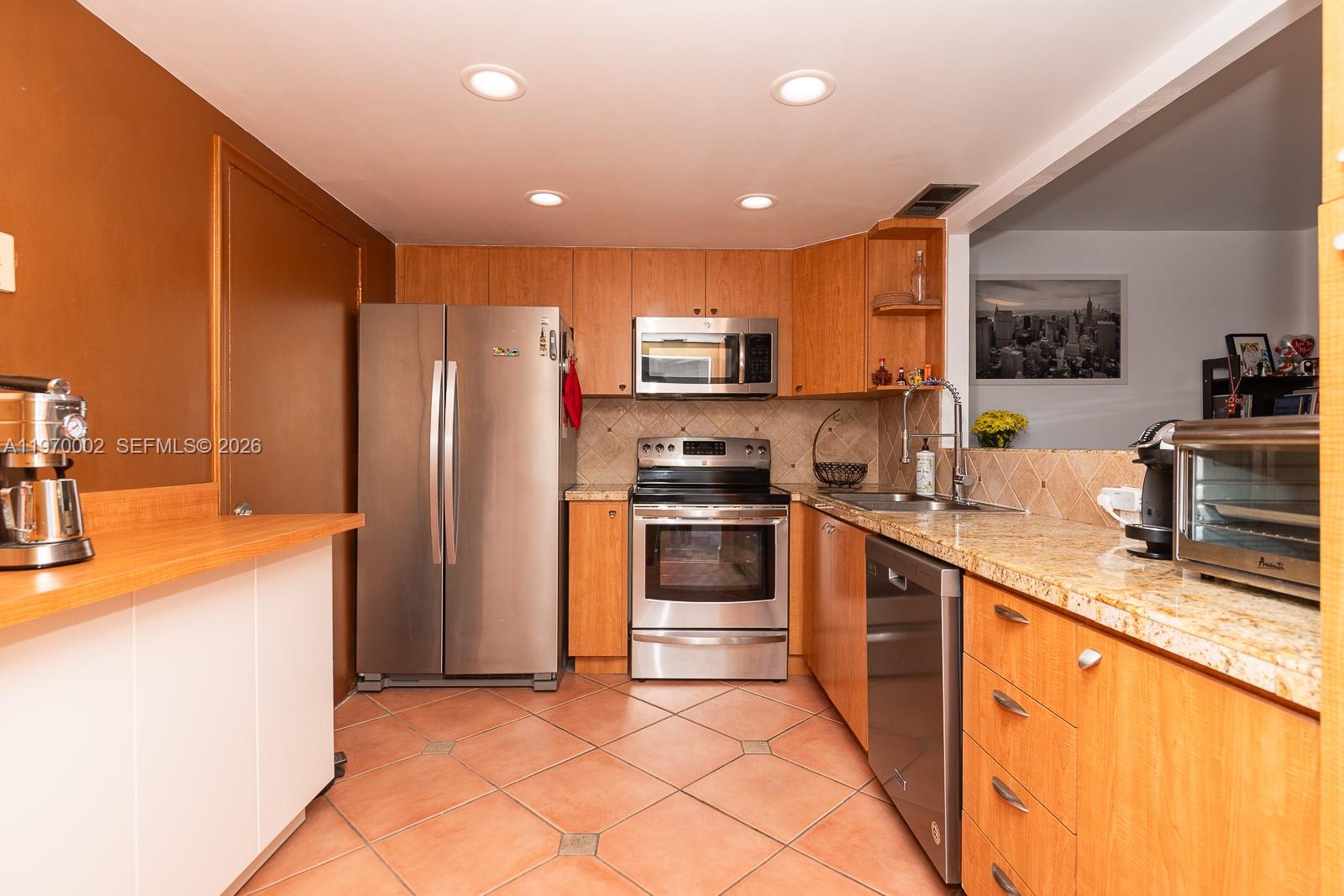 1020 Meridian Ave #314