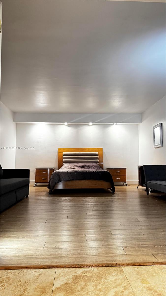 999 Brickell Bay Dr #303 Miami, FL 33131