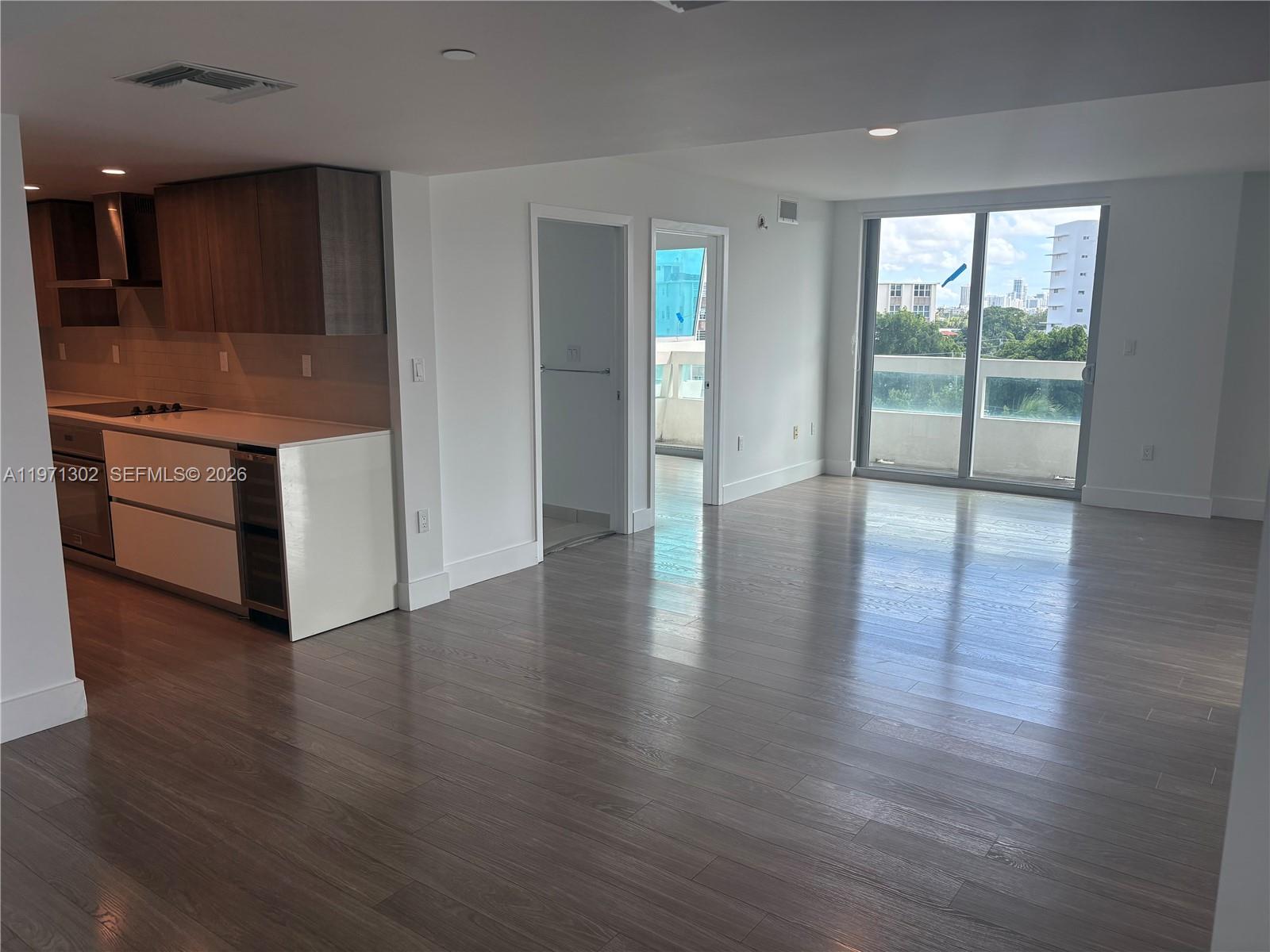 image Bay Harbor Club2