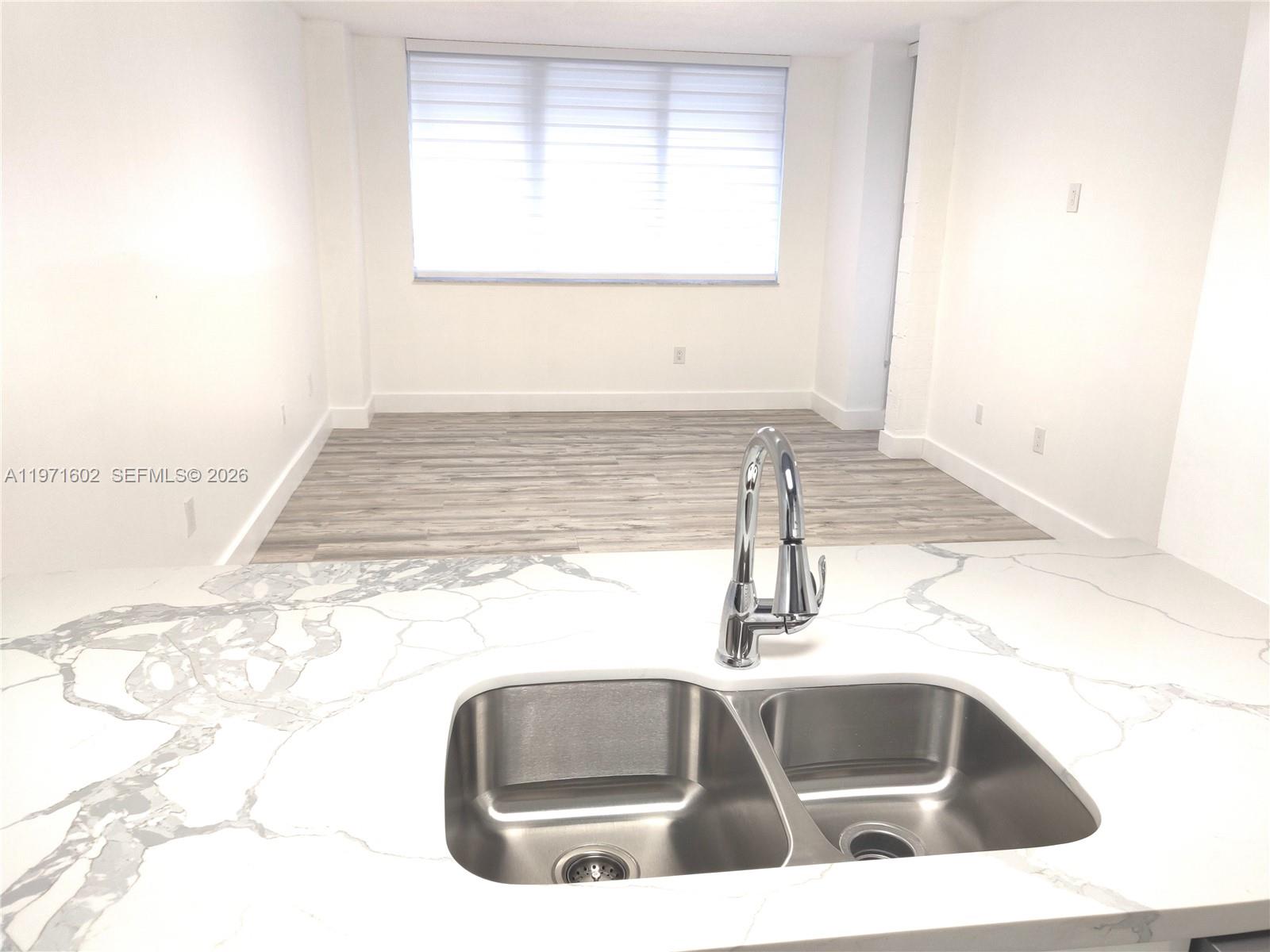 540 Brickell Key Dr #414 Miami, FL 33131