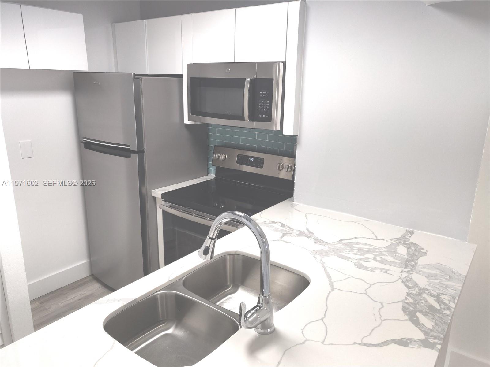 540 Brickell Key Dr #414 Miami, FL 33131