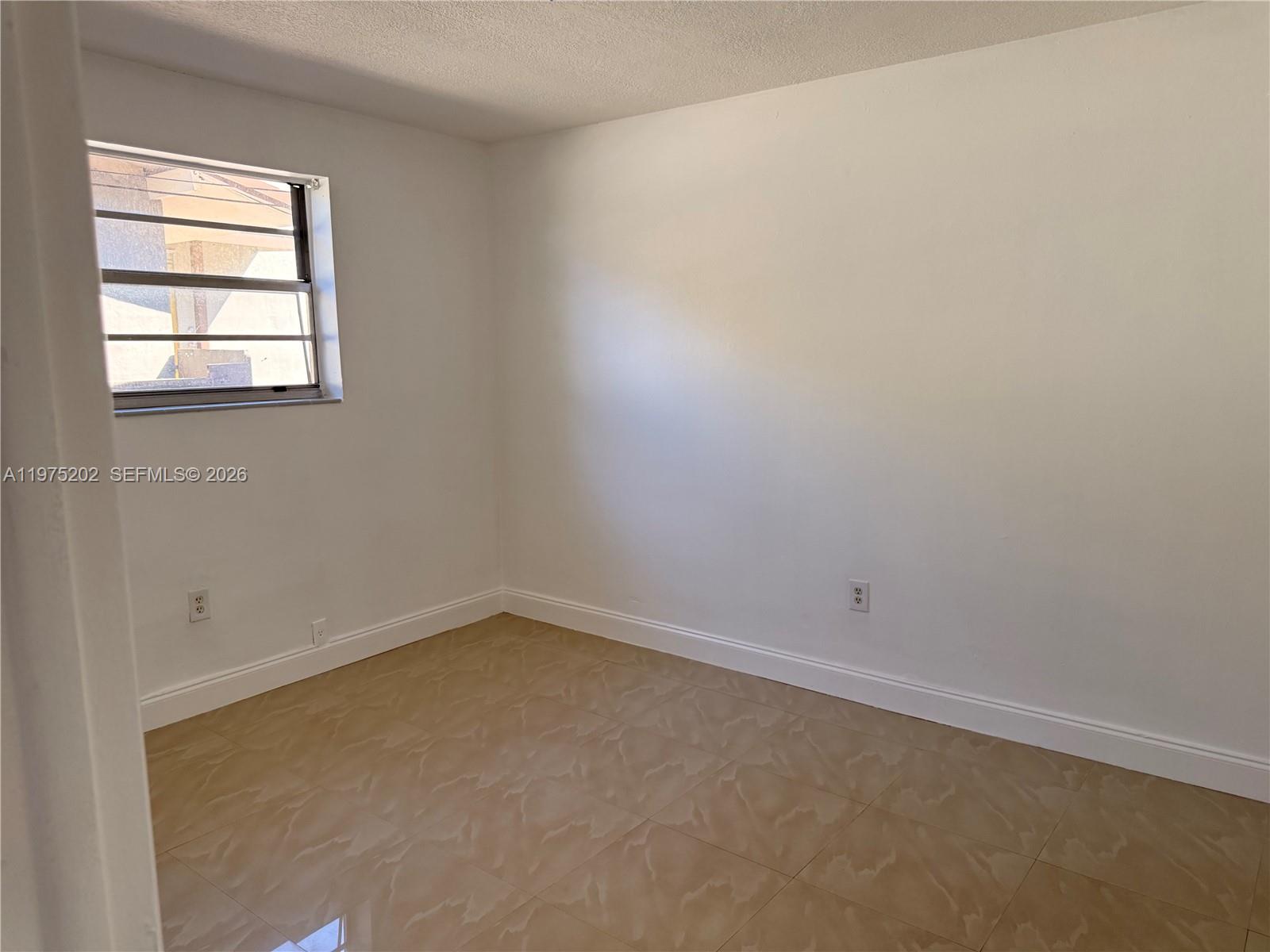 313 NE 57th St #313 Miami, FL 33137