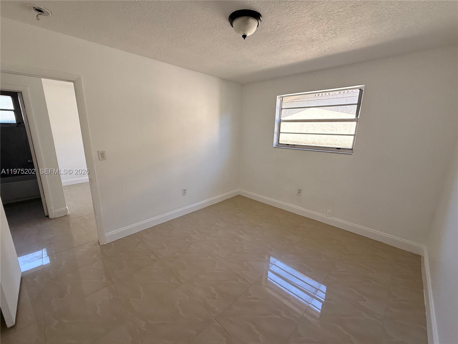 313 NE 57th St #313 Miami, FL 33137